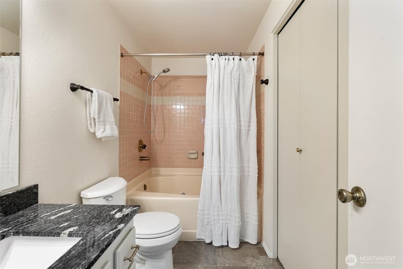 Property photo for 8720 Phinney Avenue N #21, Seattle photo 20