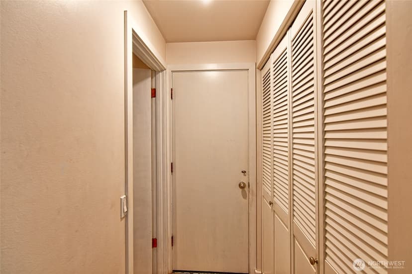Property photo for 8808 SE 54th SE, Mercer Island photo 30