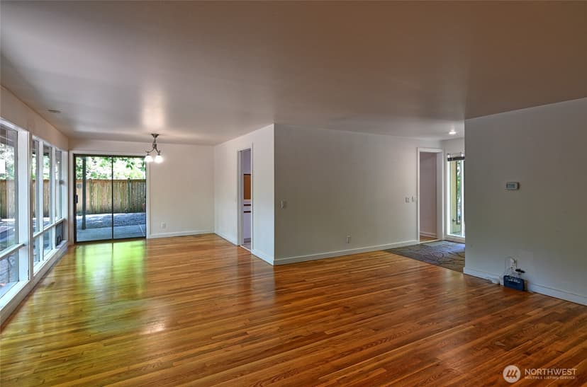 Property photo for 8808 SE 54th SE, Mercer Island photo 24