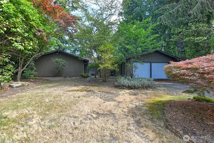 Property photo for 8808 SE 54th SE, Mercer Island photo 11