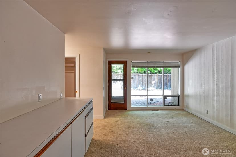Property photo for 8808 SE 54th SE, Mercer Island photo 18