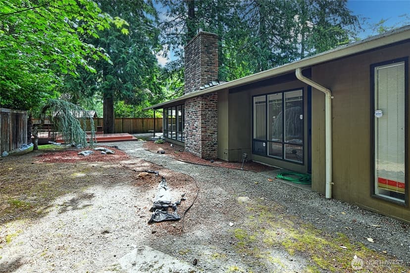 Property photo for 8808 SE 54th SE, Mercer Island photo 6