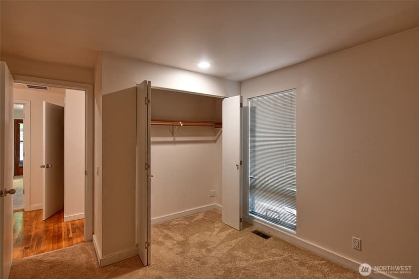 Property photo for 8808 SE 54th SE, Mercer Island photo 35