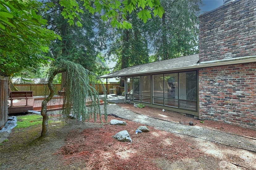 Property photo for 8808 SE 54th SE, Mercer Island photo 7