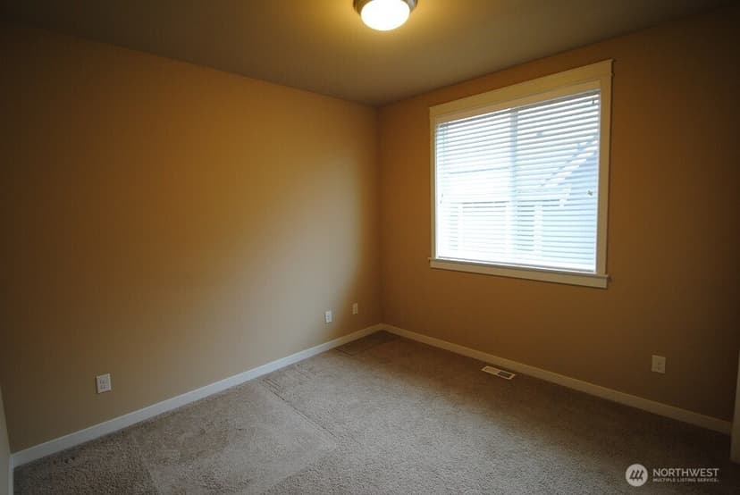 Property photo for 15945 NE 117th Street, Redmond photo 12