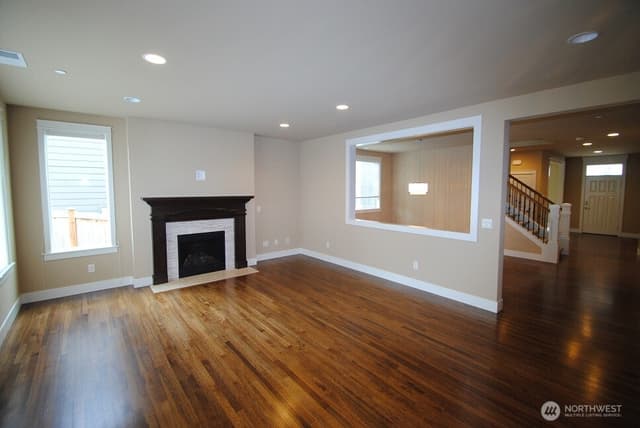 Property photo for 15945 NE 117th Street, Redmond photo 3