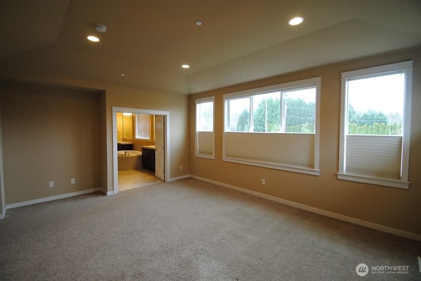 Property photo for 15945 NE 117th Street, Redmond photo 18