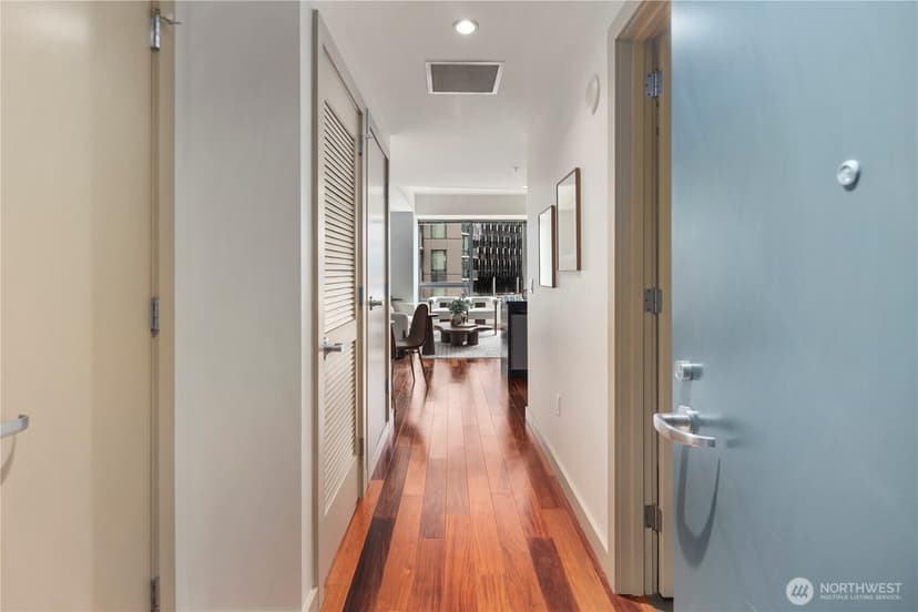 Property photo for 900 Lenora Street #W702, Seattle photo 13