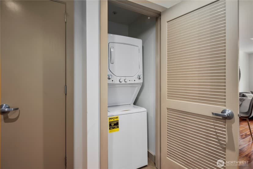 Property photo for 900 Lenora Street #W702, Seattle photo 15