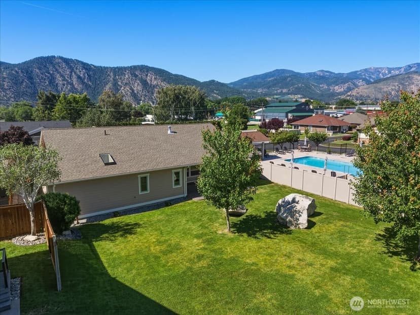 Property photo for 566 Village Drive, Manson photo 39