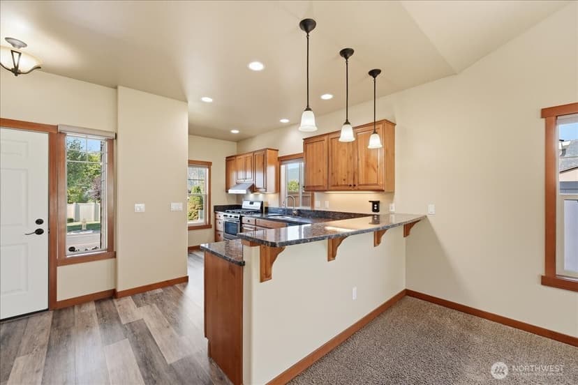 Property photo for 566 Village Drive, Manson photo 11