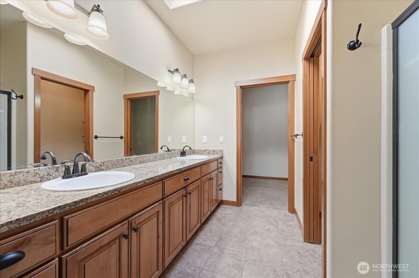 Property photo for 566 Village Drive, Manson photo 19