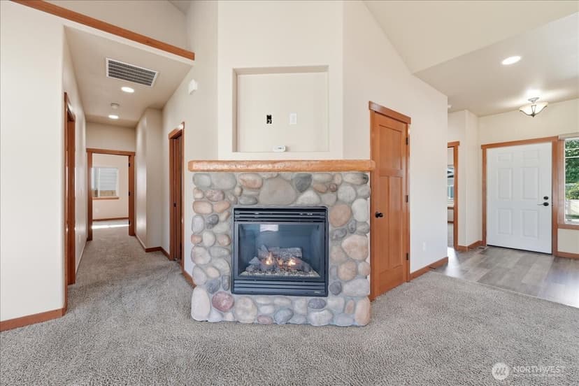 Property photo for 566 Village Drive, Manson photo 16