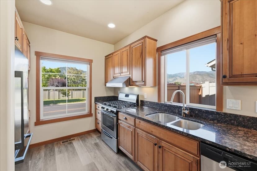 Property photo for 566 Village Drive, Manson photo 14