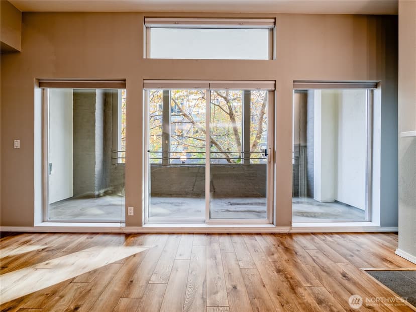 Property photo for 526 1st Avenue S #203, Seattle photo 6