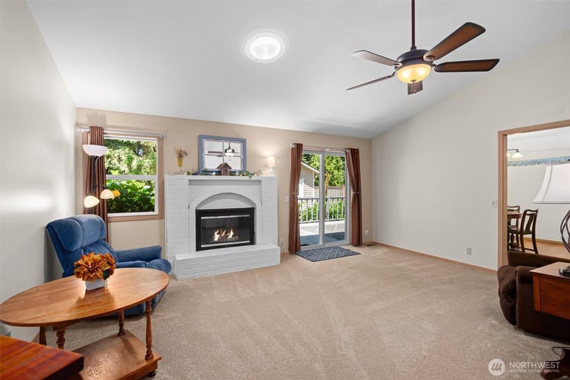 Property photo for 12420 43rd Drive SE, Everett photo 11