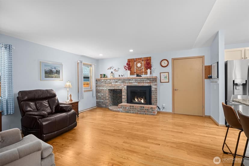 Property photo for 12420 43rd Drive SE, Everett photo 6
