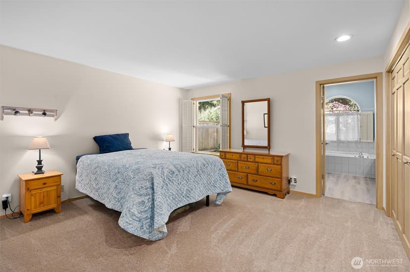 Property photo for 12420 43rd Drive SE, Everett photo 16