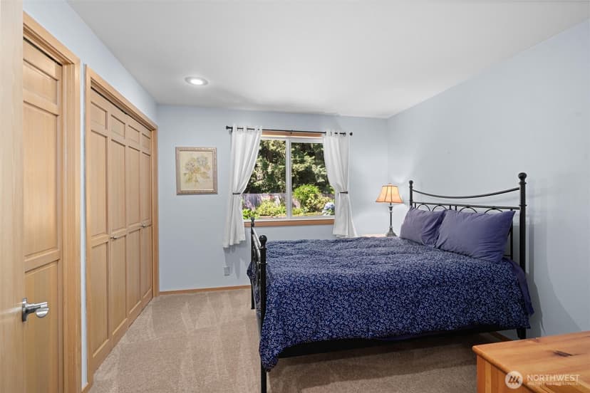 Property photo for 12420 43rd Drive SE, Everett photo 13