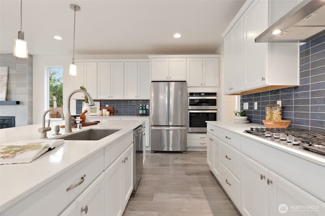 Property photo for 23546 SE 271st Street, Maple Valley photo 5
