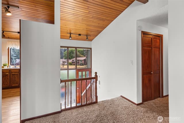 Property photo for 3315 Scenic Drive SE, Auburn photo 4