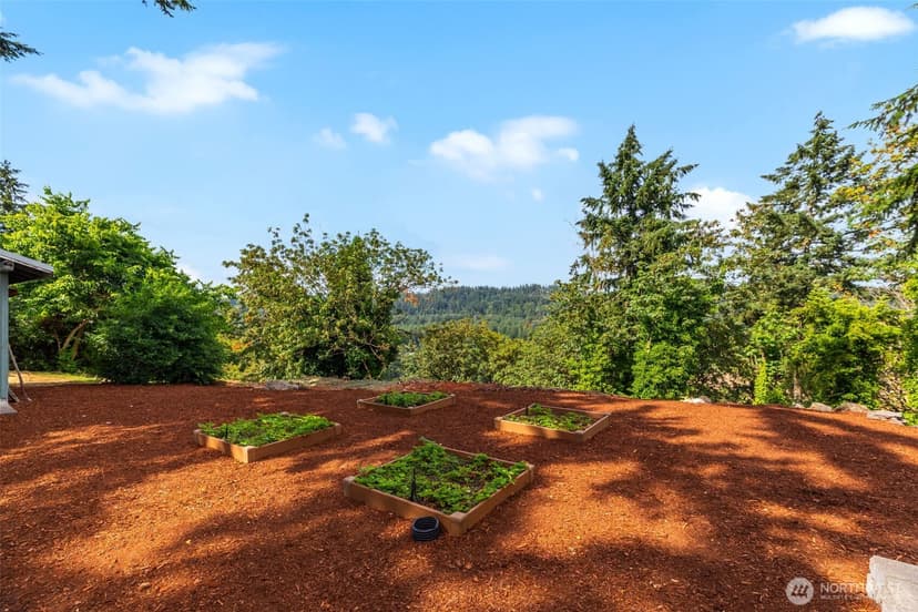 Property photo for 3315 Scenic Drive SE, Auburn photo 35