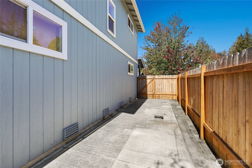 Property photo for 360 NE Max William Loop, Poulsbo photo 27