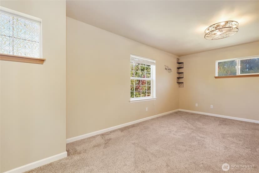 Property photo for 360 NE Max William Loop, Poulsbo photo 15