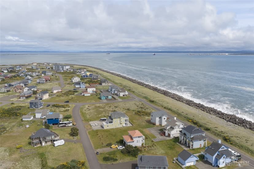Property photo for 1477 Ocean Crest Avenue, Ocean Shores photo 36