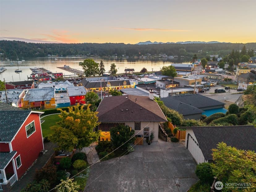 Property photo for 18897 4th Avenue NE, Poulsbo photo 8