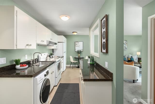Property photo for 932 100th Avenue NE #228, Bellevue photo 4