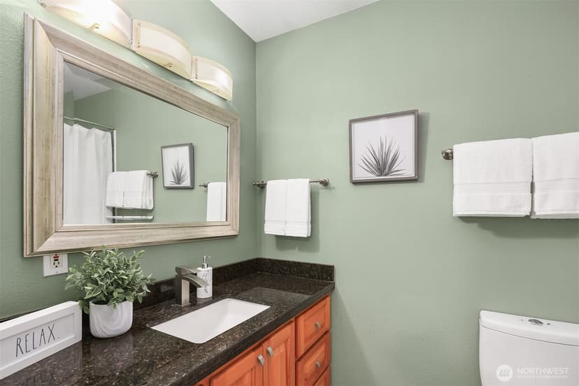 Property photo for 932 100th Avenue NE #228, Bellevue photo 12