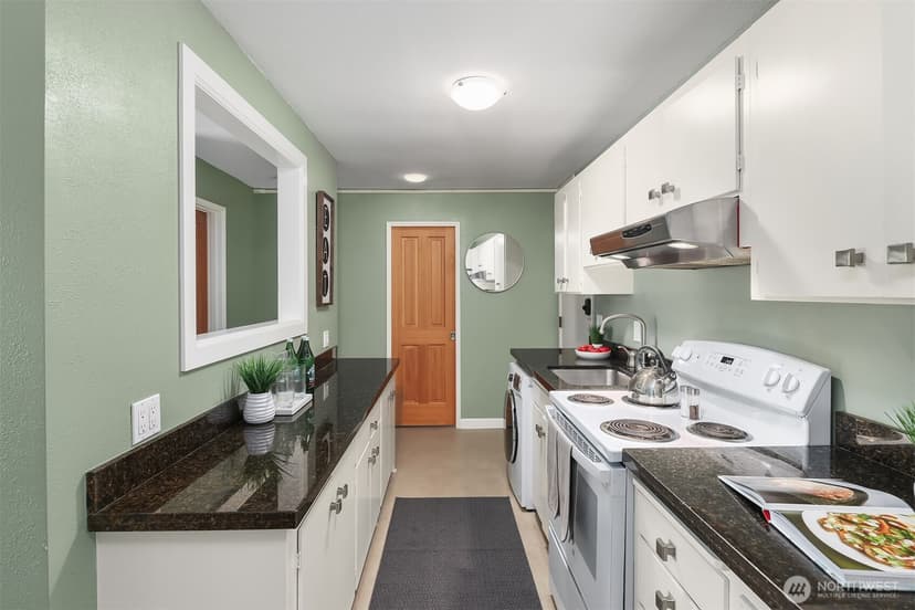 Property photo for 932 100th Avenue NE #228, Bellevue photo 2