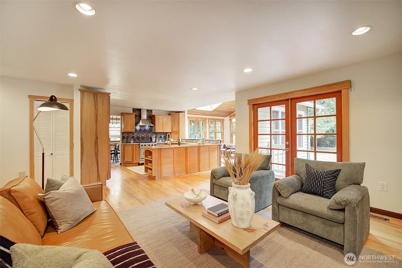 Property photo for 24116 107th Drive SE, Woodinville photo 15
