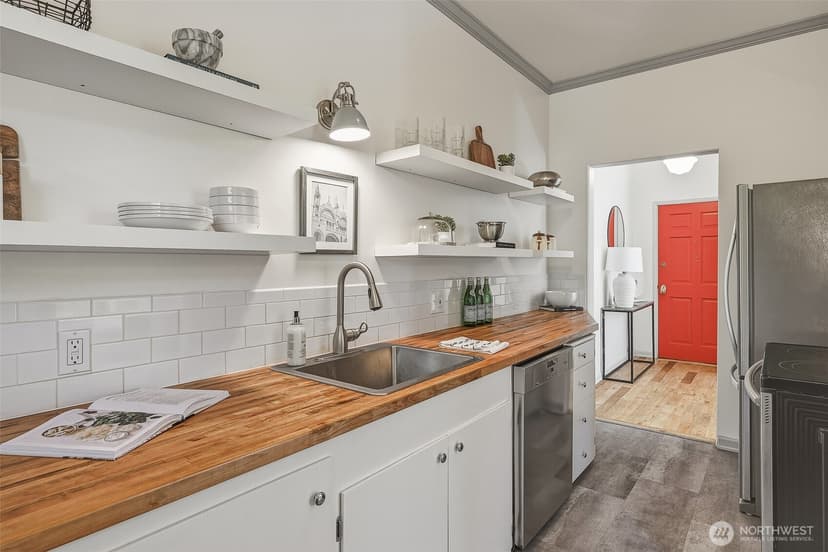 Property photo for 1107 E Denny Way #A2, Seattle photo 9