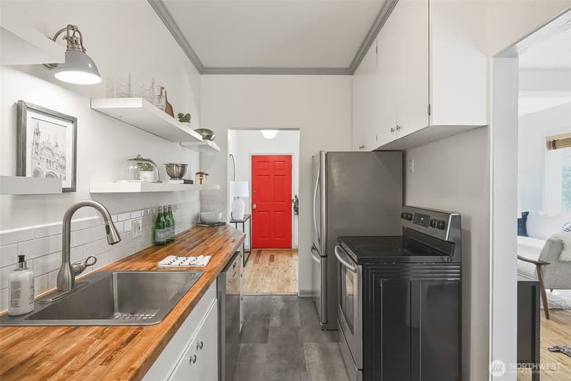 Property photo for 1107 E Denny Way #A2, Seattle photo 11