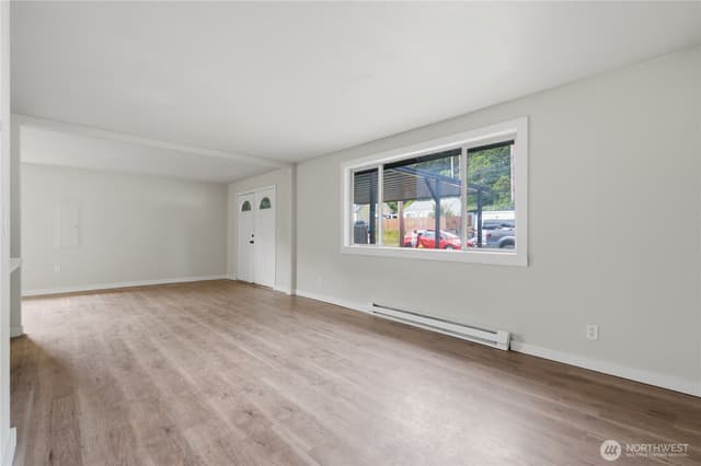 Property photo for 1126 Poindexter Avenue W, Bremerton photo 4