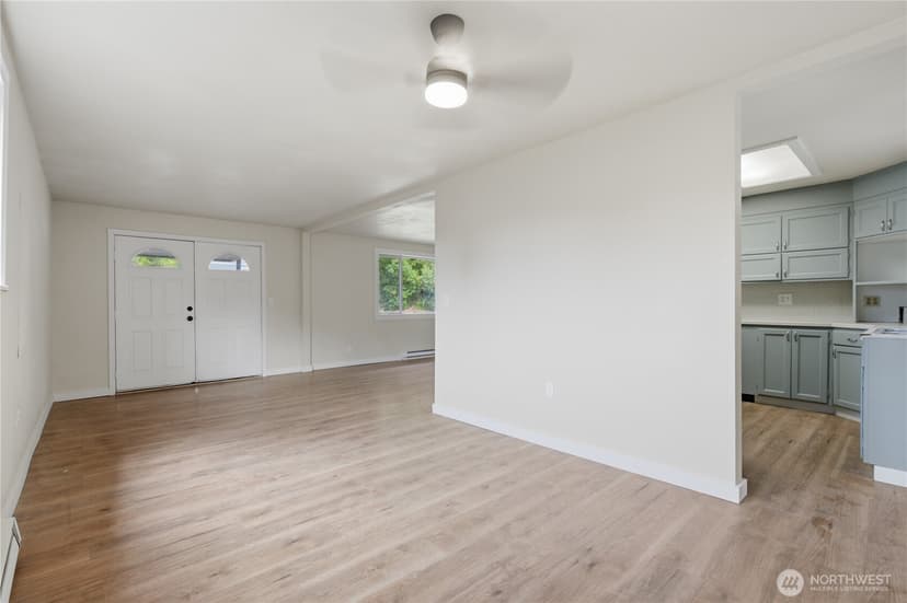 Property photo for 1126 Poindexter Avenue W, Bremerton photo 7