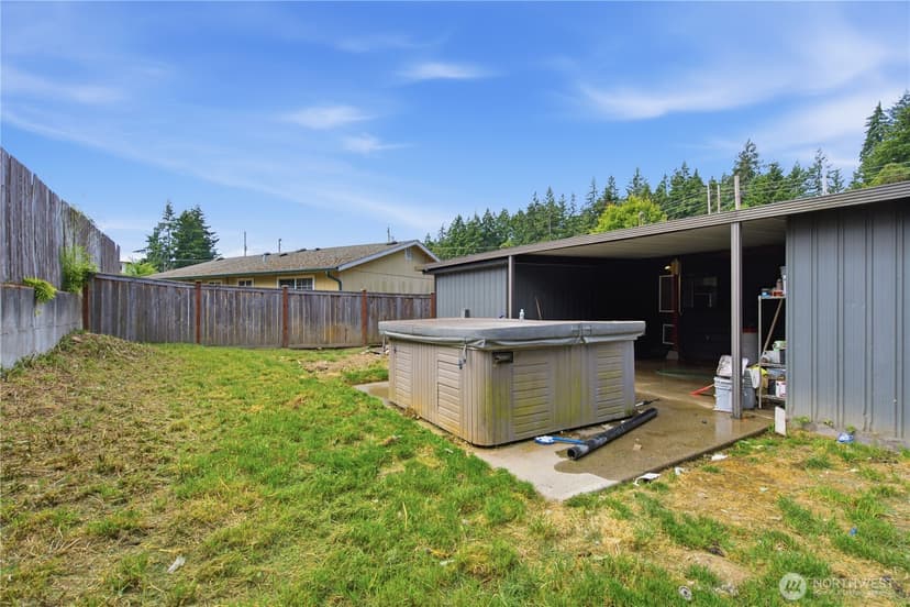 Property photo for 1126 Poindexter Avenue W, Bremerton photo 19
