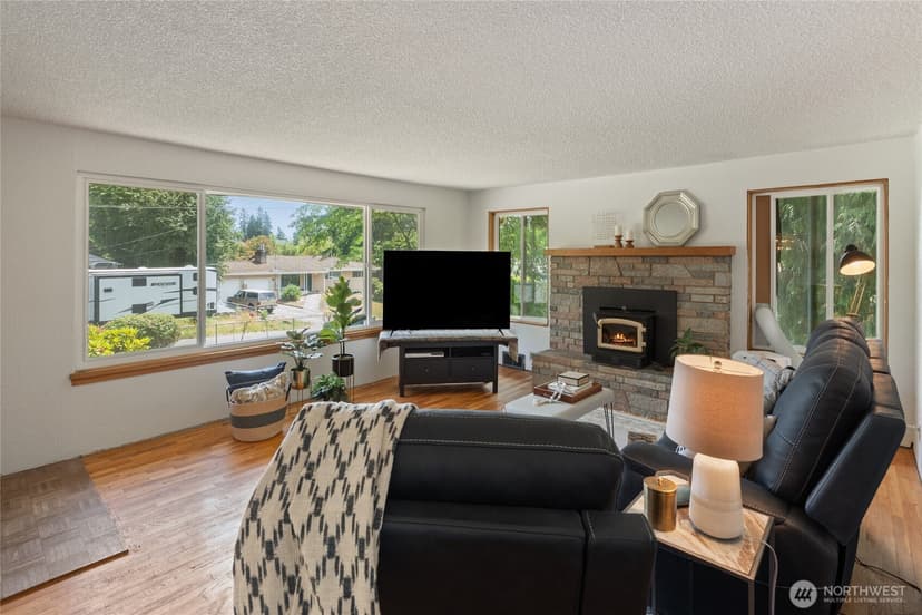 Property photo for 14839 4th Avenue S, Burien photo 4