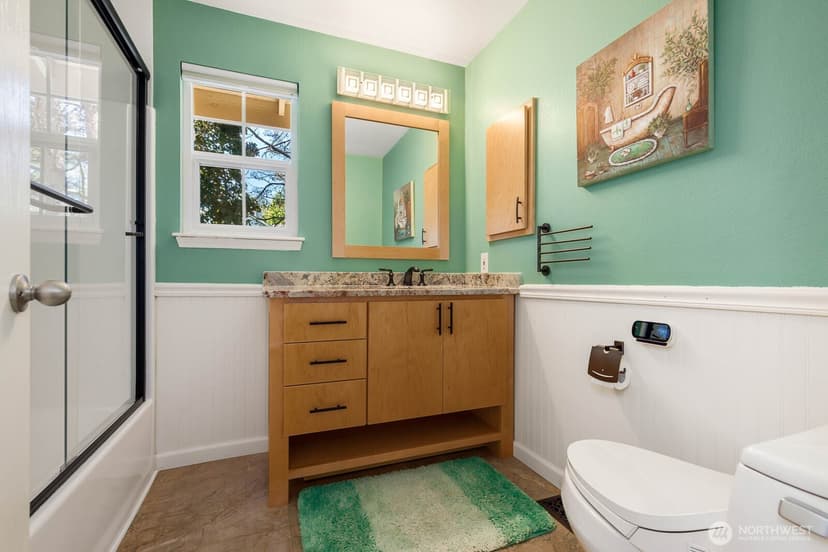 Property photo for 16314 3rd Avenue NE, Duvall photo 19
