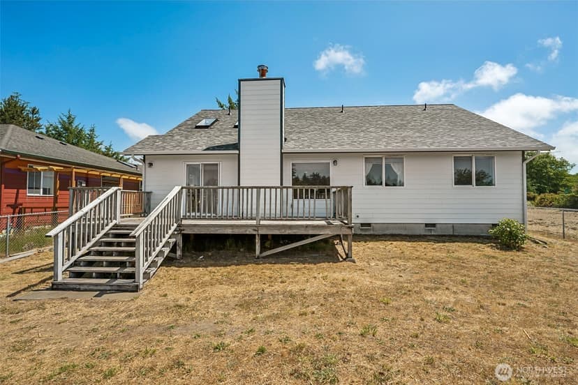Property photo for 605 E Chance A La Mer NE, Ocean Shores photo 21
