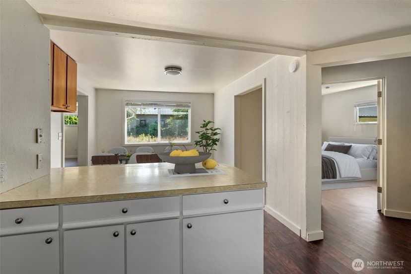 Property photo for 6350 Brighton Beach Road, Clinton photo 11