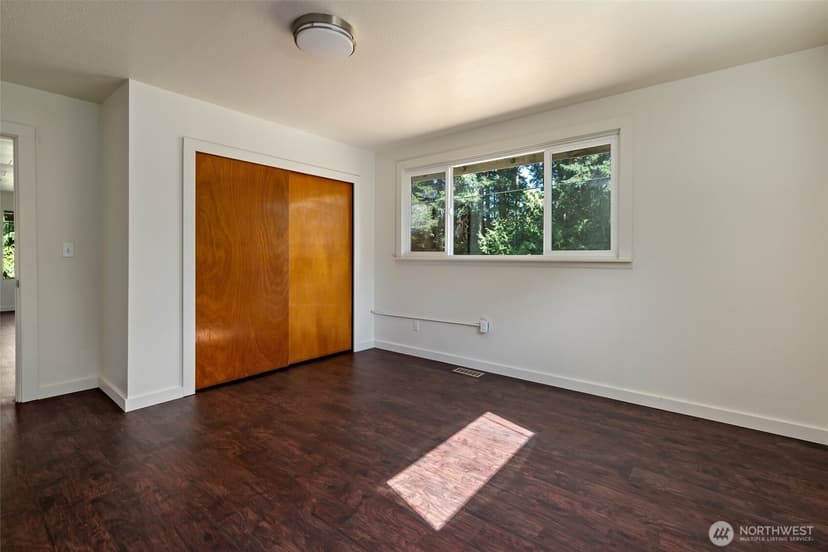 Property photo for 6350 Brighton Beach Road, Clinton photo 16