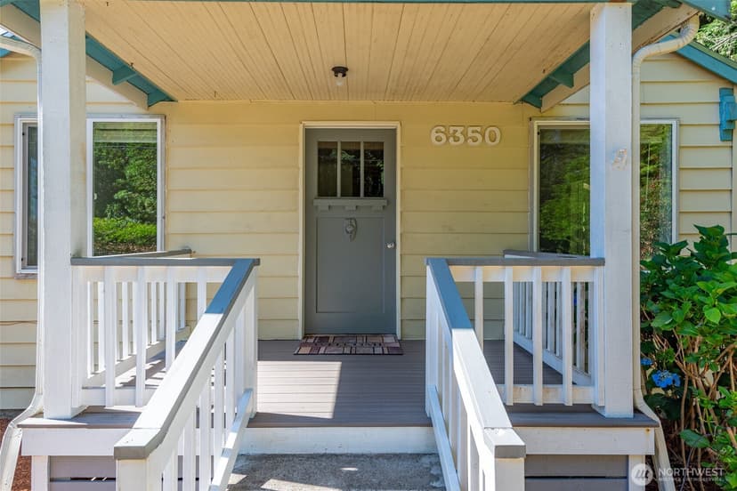 Property photo for 6350 Brighton Beach Road, Clinton photo 2