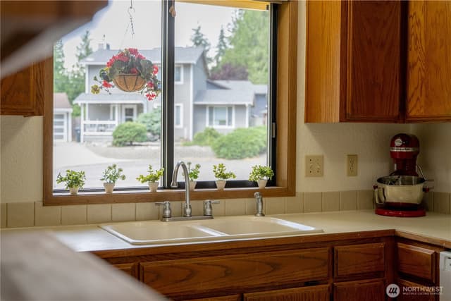 Property photo for 5202 130th Place NE, Marysville photo 5