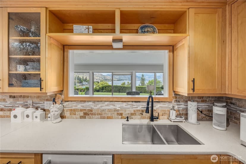 Property photo for 301 S 3rd Street #3, Chelan photo 11