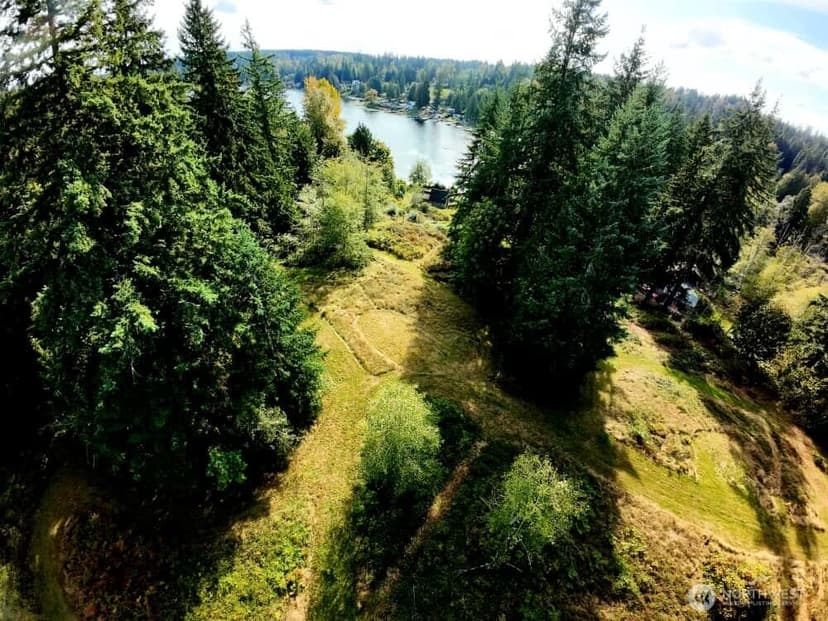 Property photo for 19112 Lerch Road, Snohomish photo 8