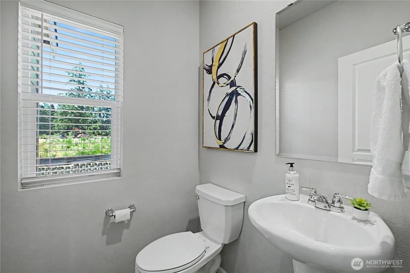Property photo for 17527 110th Avenue E #D, Puyallup photo 17