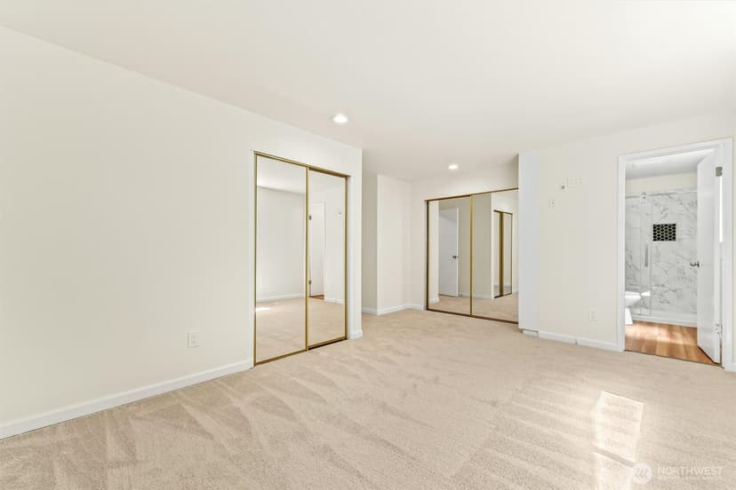 Property photo for 8830 Shell Place, Edmonds photo 18